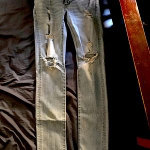 American eagle ripped jeans
